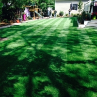 Faux Grass Mountain House, California Lawns, Backyard Design