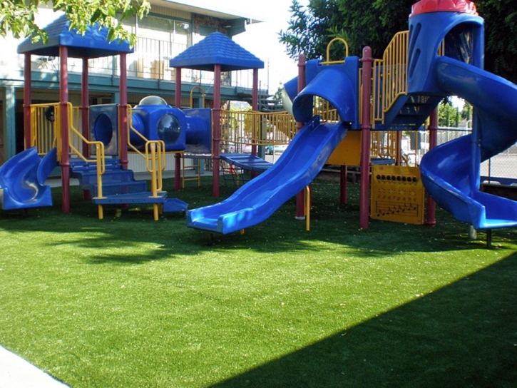 Grass Carpet Pine Flat, California Lawns, Commercial Landscape